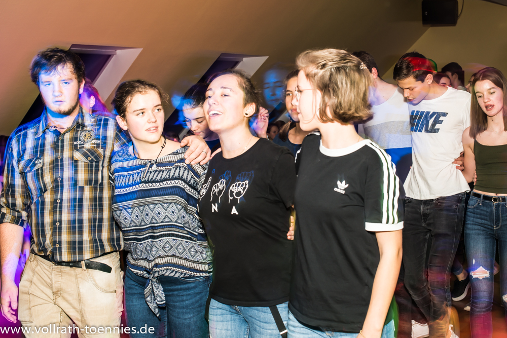 2019 11 09 Tanzparty Jugend 0119